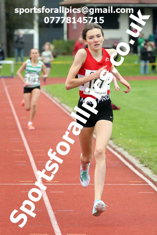 800 metres, NECAA Open Meeting, Morpeth, Sunday, September 27th. David T. Hewitson/Sports for All Pics